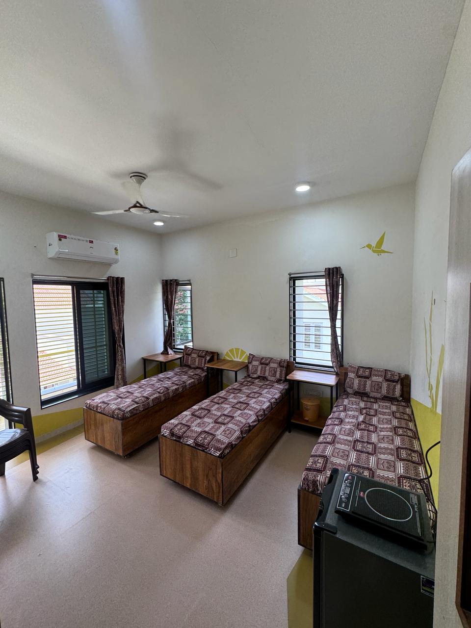 3 Sharing Room